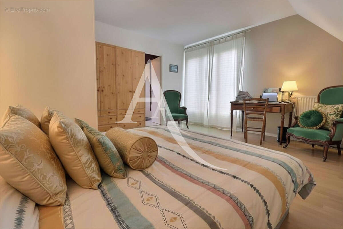 Maison à COURDIMANCHE