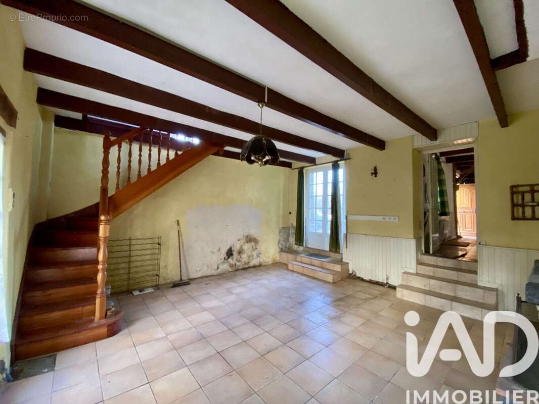 Photo 9 - Maison à TONQUEDEC