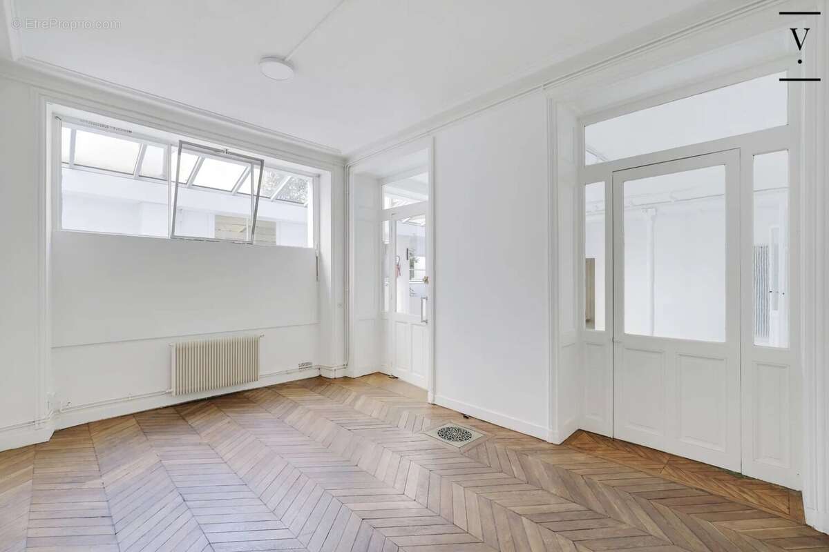 Commerce à PARIS-3E