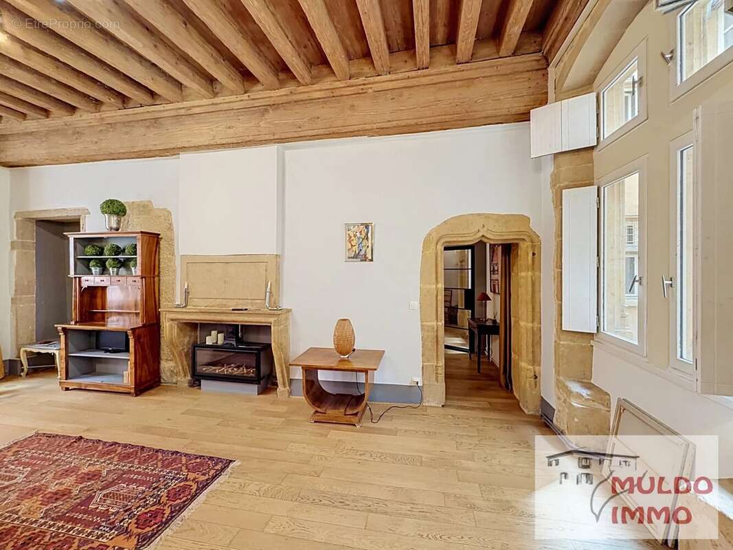 Appartement à LYON-5E