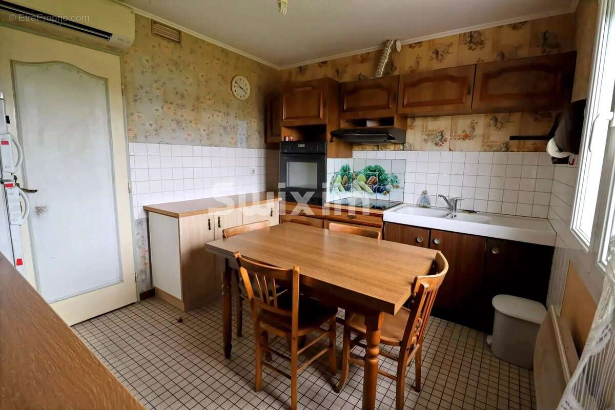 Maison à VERDUN-SUR-LE-DOUBS