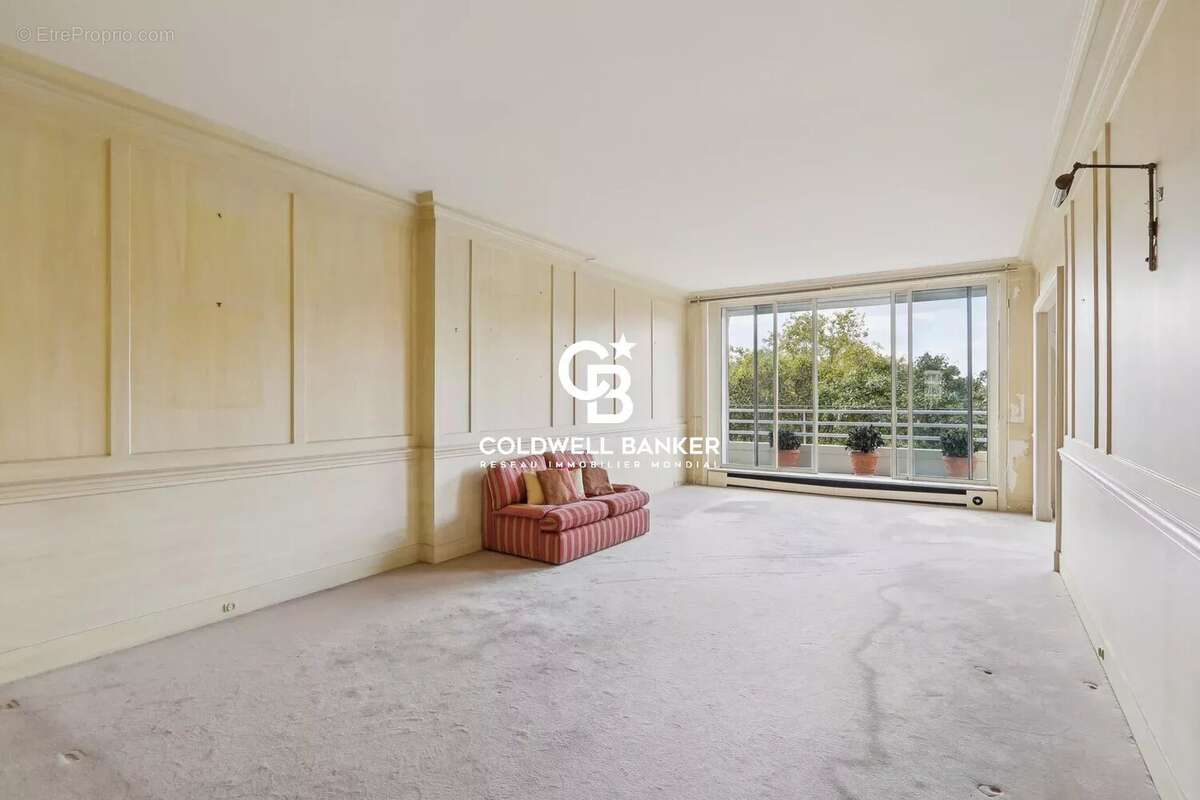 Appartement traversant avec balcons et vues verdoyantes face au Bois de Boulogne - photo 14