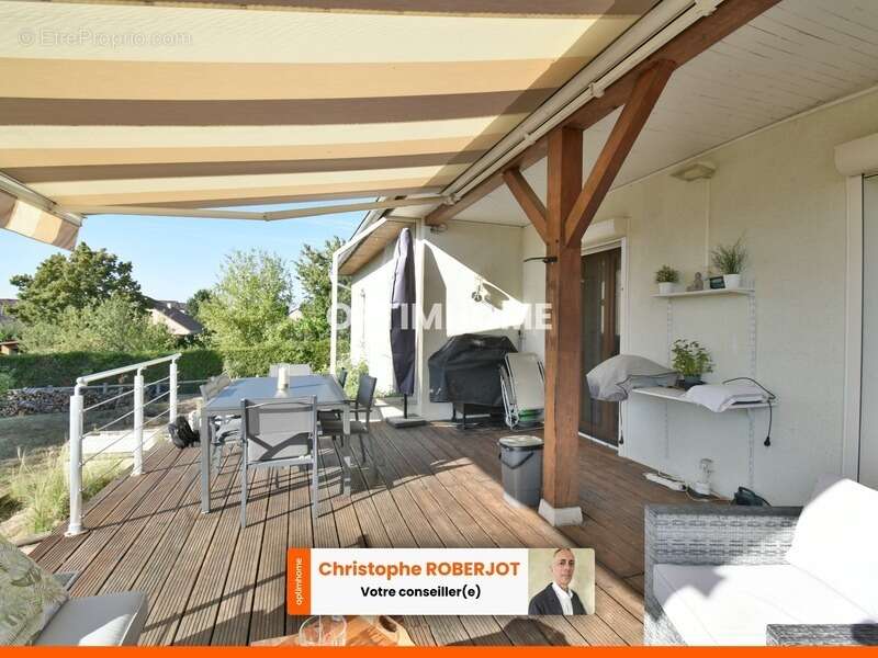 Maison à CHAMPFORGEUIL