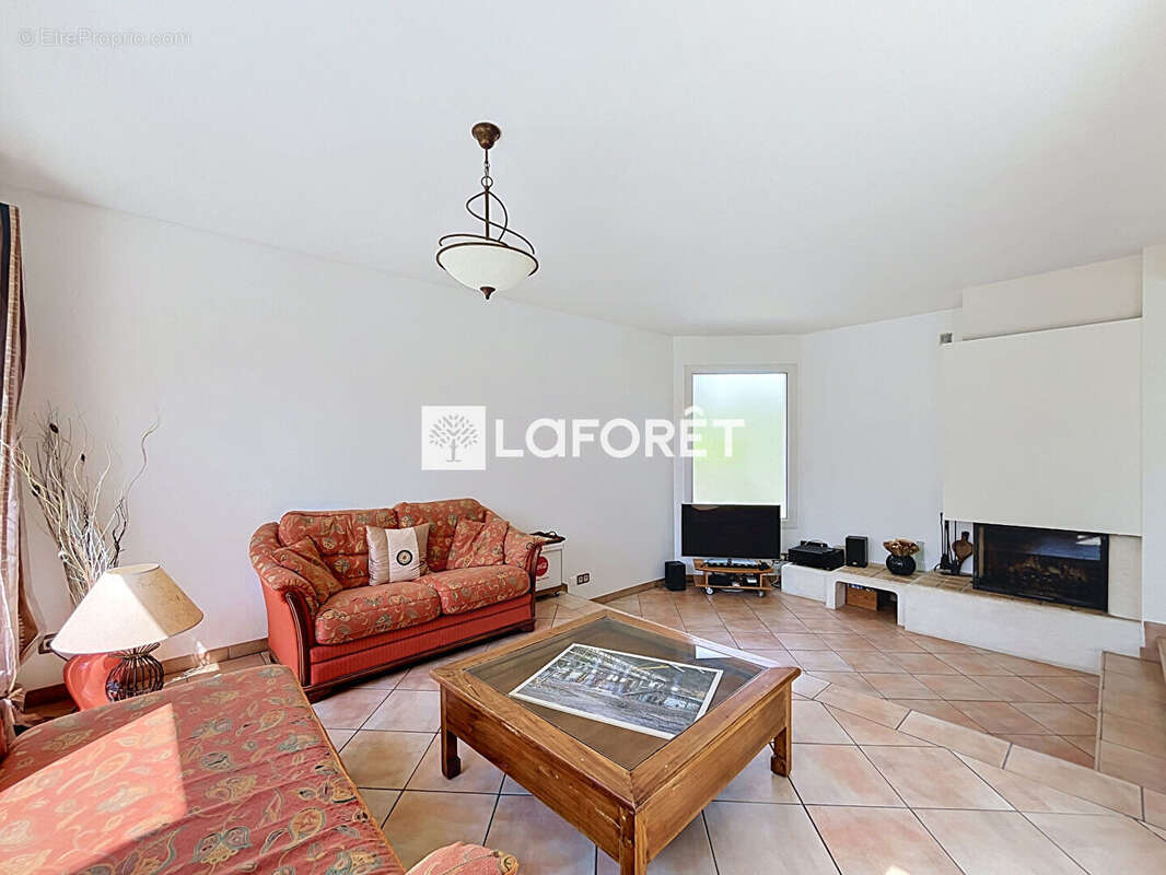 Chatou Tête de Girafe - Élégante maison familiale de 135 m² au calme absolu, sans vis-à-vis - photo 7