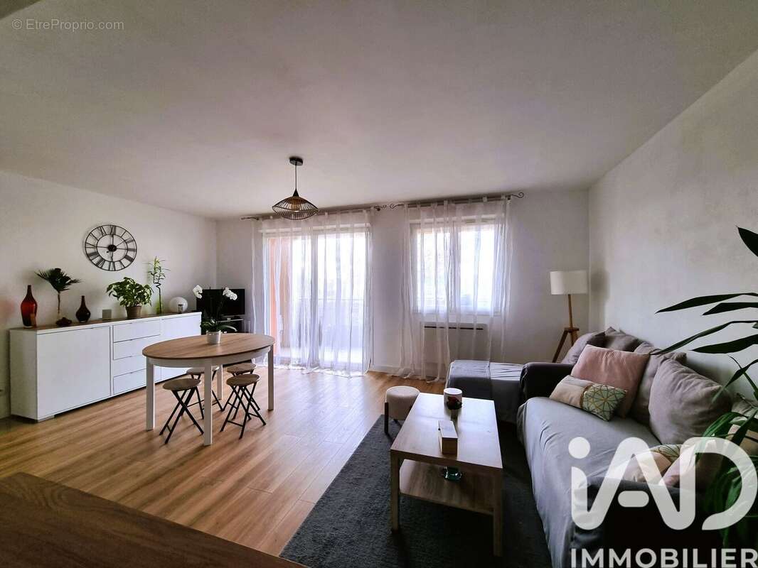 Photo 5 - Appartement à EPERNON