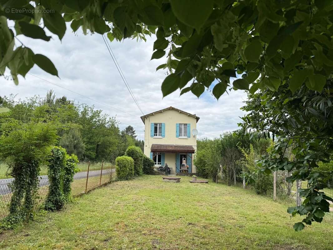 Maison à CERCOUX