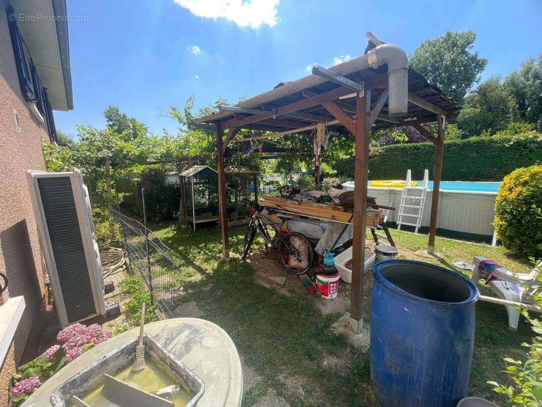 Maison à TIGNIEU-JAMEYZIEU