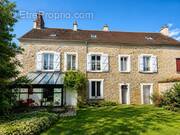 Maison à ROZAY-EN-BRIE