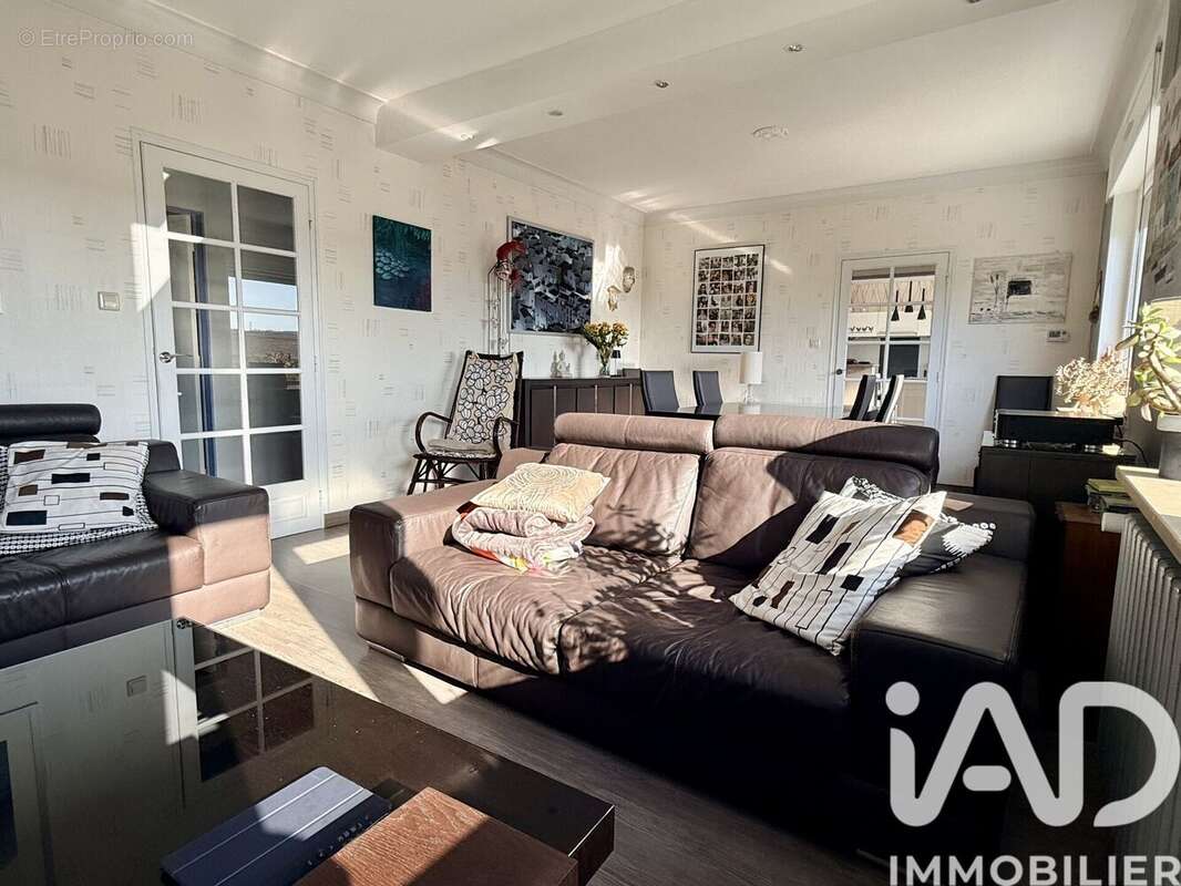 Maison 135 m² à Ugny  - photo 5