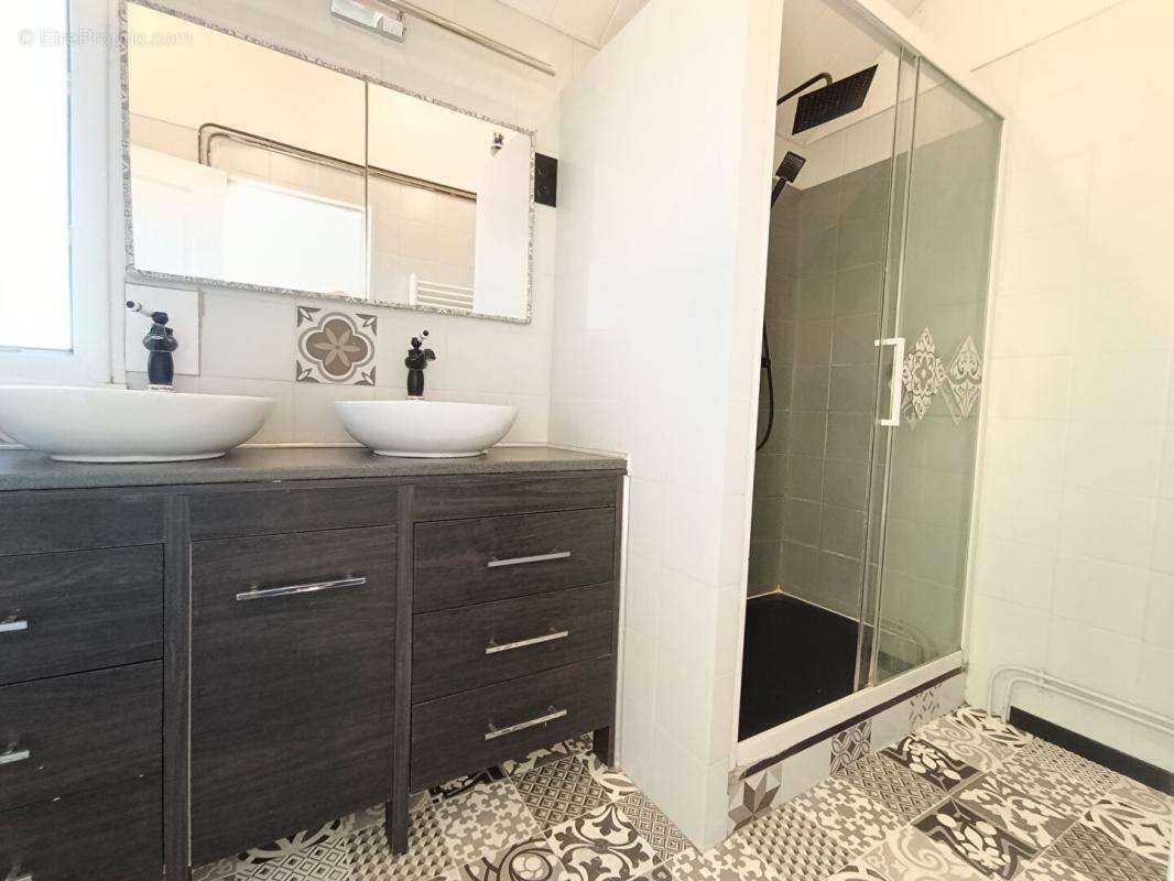 Appartement à MOISSY-CRAMAYEL