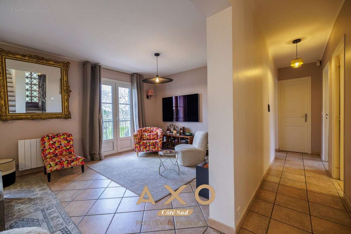 Maison à BOUC-BEL-AIR