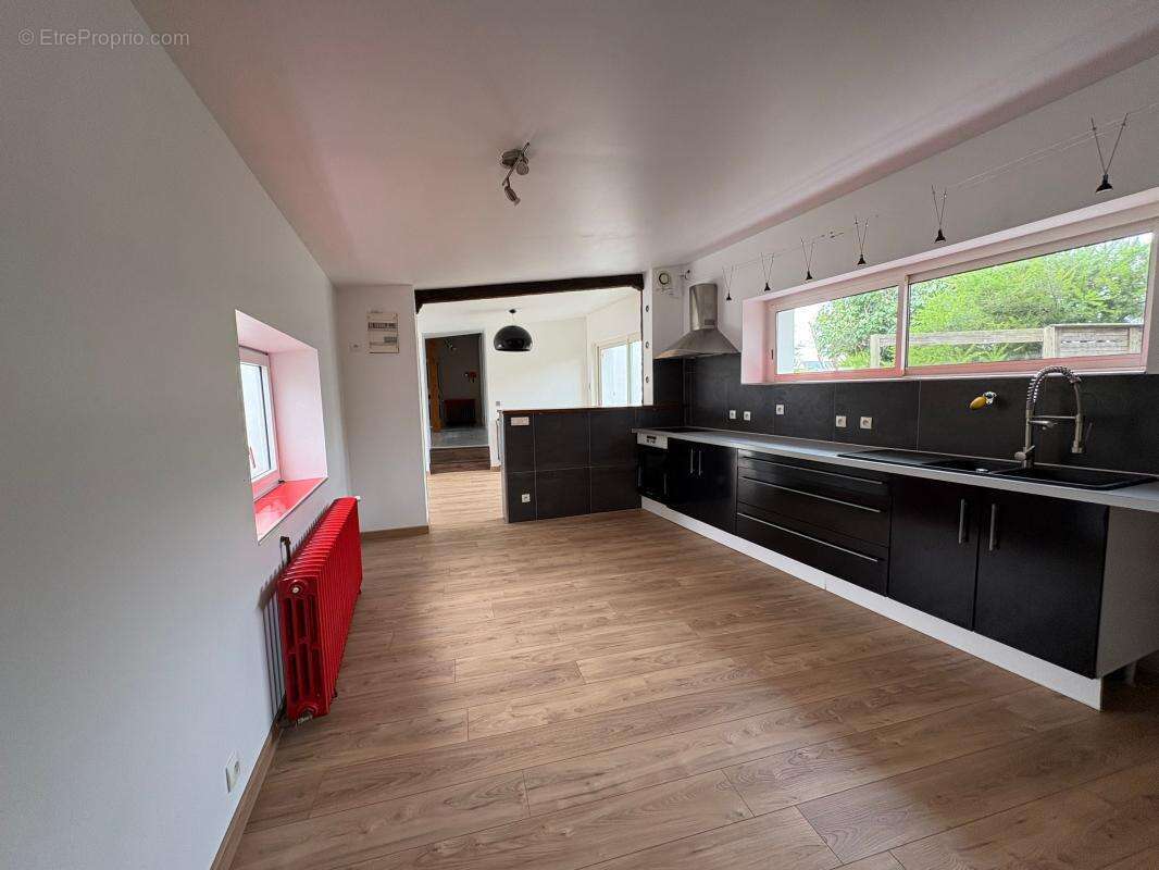 Maison à PLOUGONVELIN