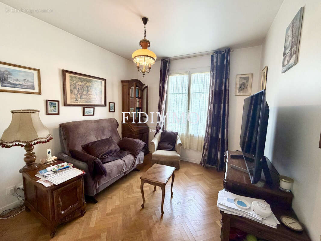 Appartement à CHENNEVIERES-SUR-MARNE