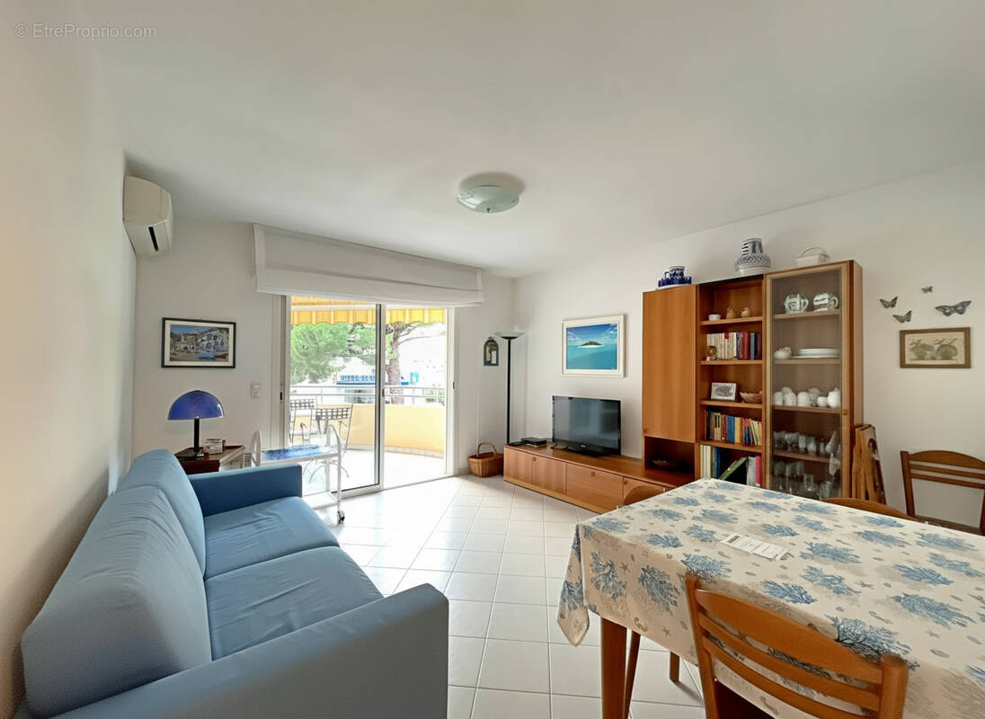 Appartement à FREJUS