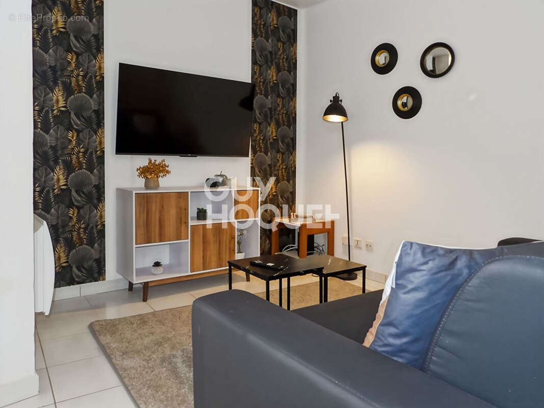 Appartement à MAGNY-LE-HONGRE