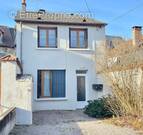 Appartement à MOULINS-ENGILBERT