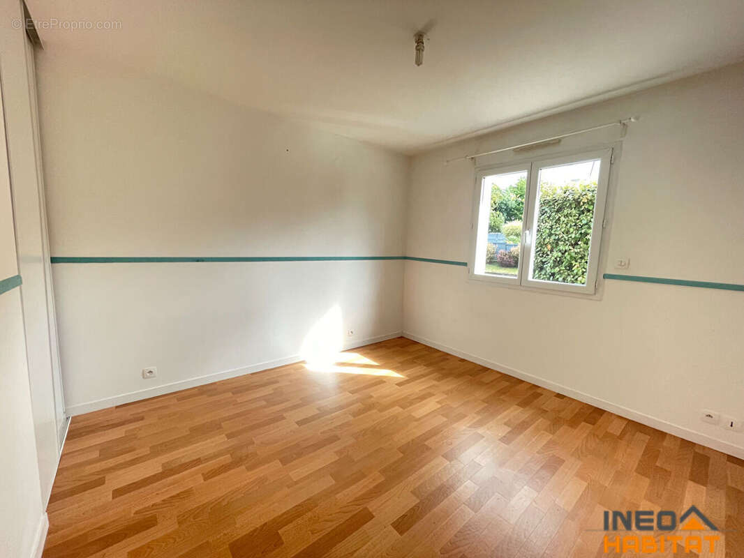 Maison La Meziere 5 pièce(s) 104 m2 - photo 9