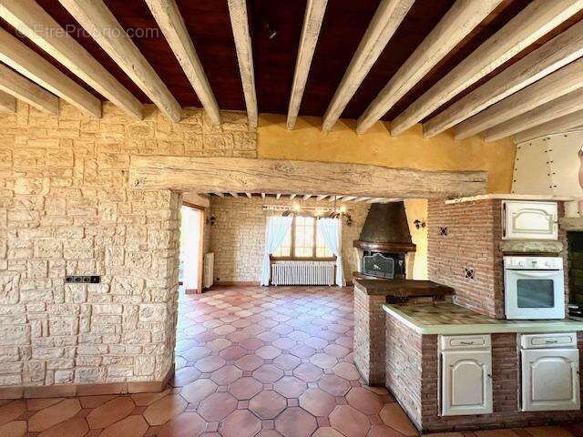 Grande maison familiale  en GIRONDE (dans l' entre-deux mers) - photo 2