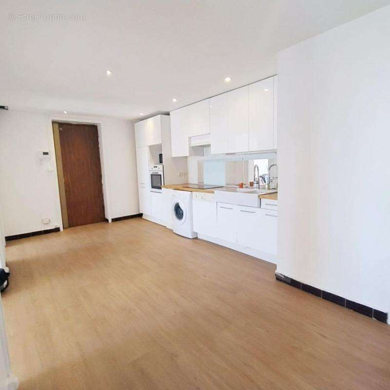 Appartement à LYON-6E