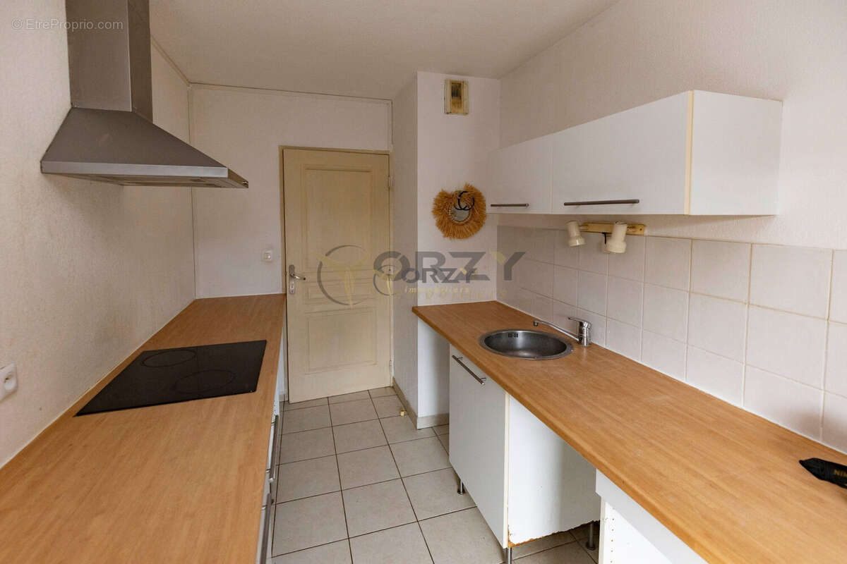 Appartement à LE PONTET