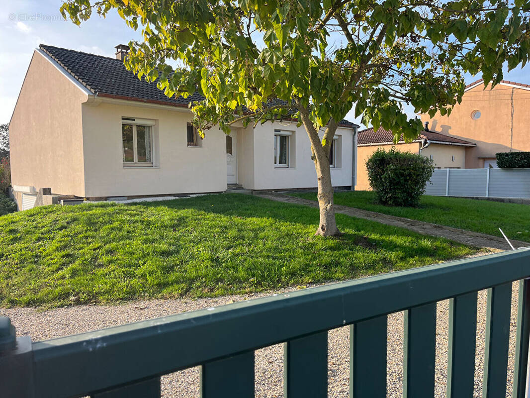Maison à SAINT-ANDRE-SUR-VIEUX-JONC