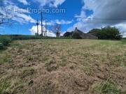 Terrain à TERRASSON-LAVILLEDIEU