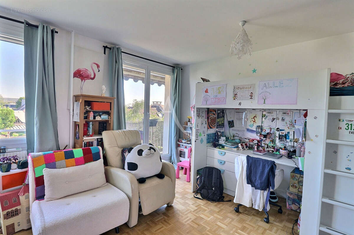 Appartement à MAISONS-LAFFITTE