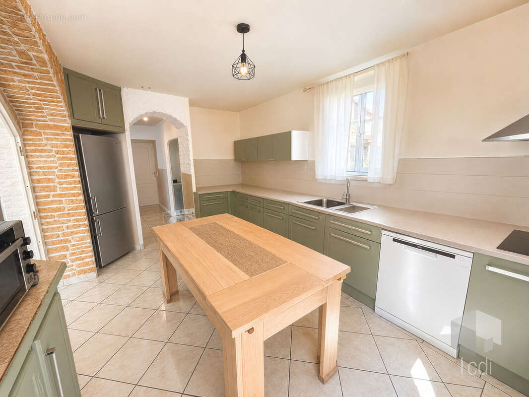 DONZERE, maison de 130 m2, 4 chambres - photo 6