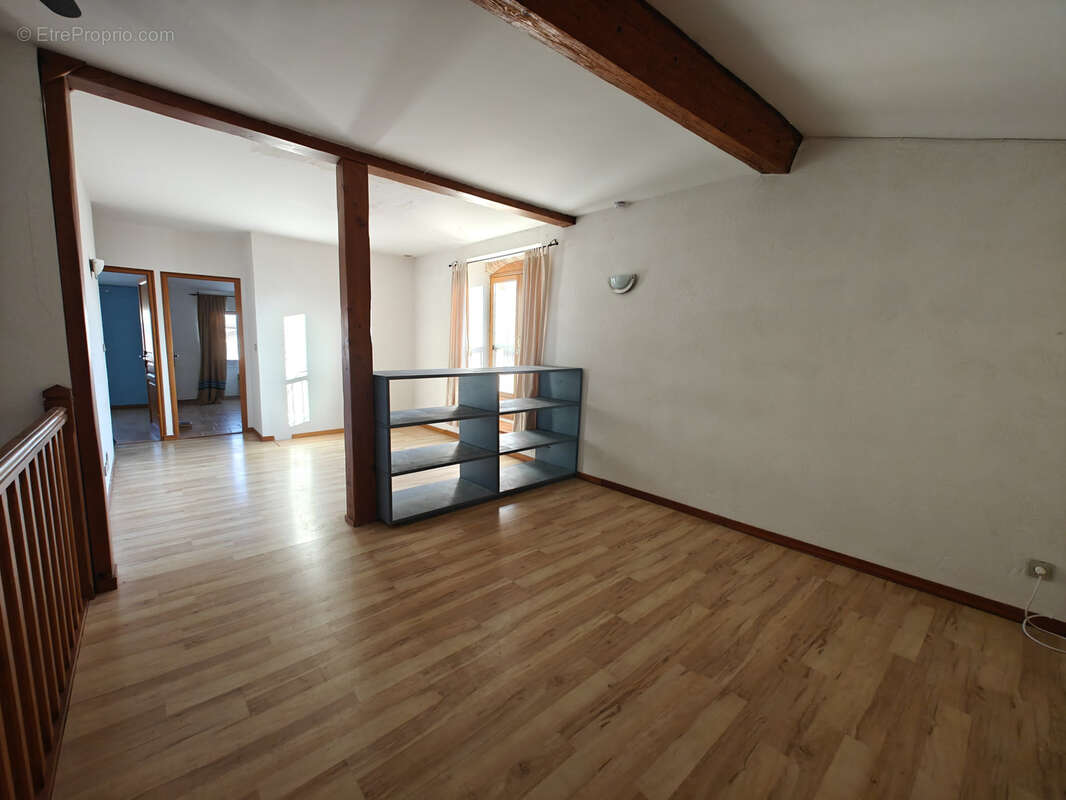 Maison à BELVEZE-DU-RAZES