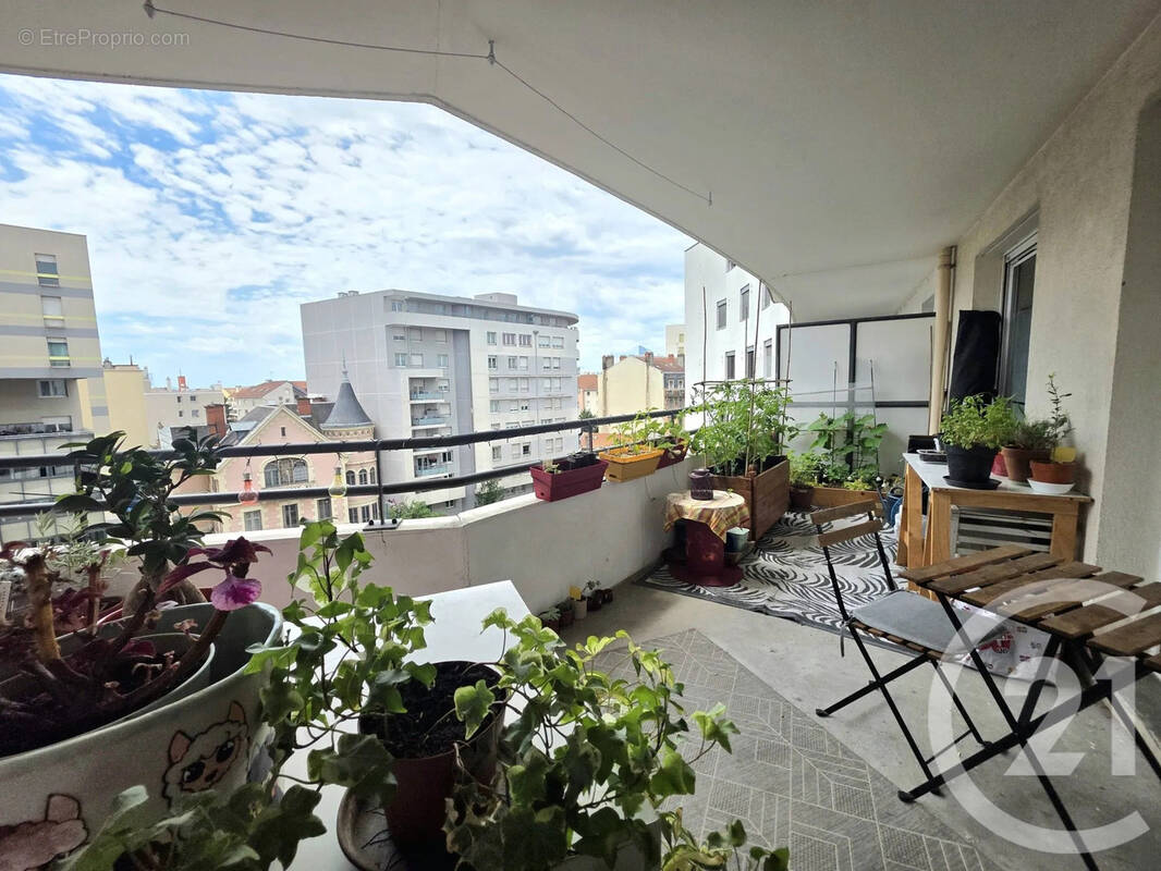Appartement à VILLEURBANNE