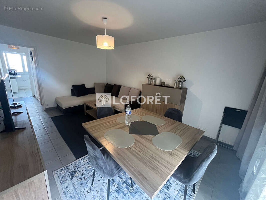 Appartement Villemomble 2 pièce(s) 50 m2 - photo 8