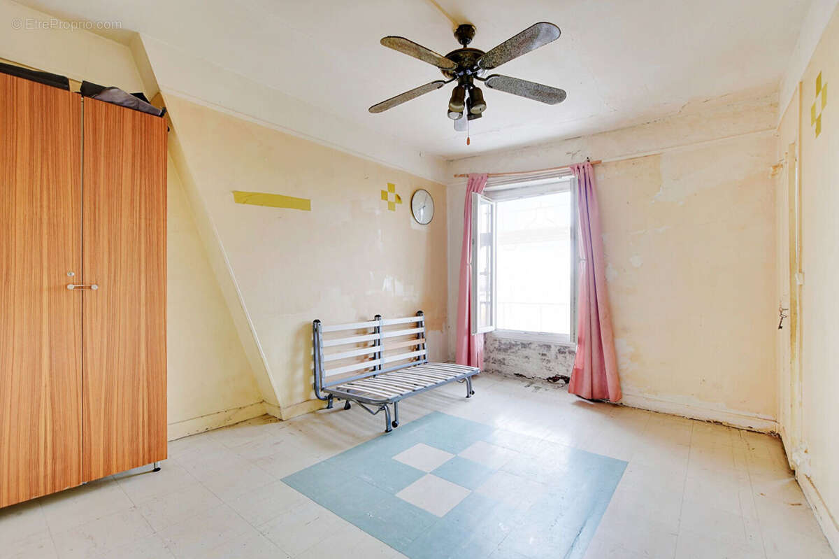 Appartement à PARIS-19E