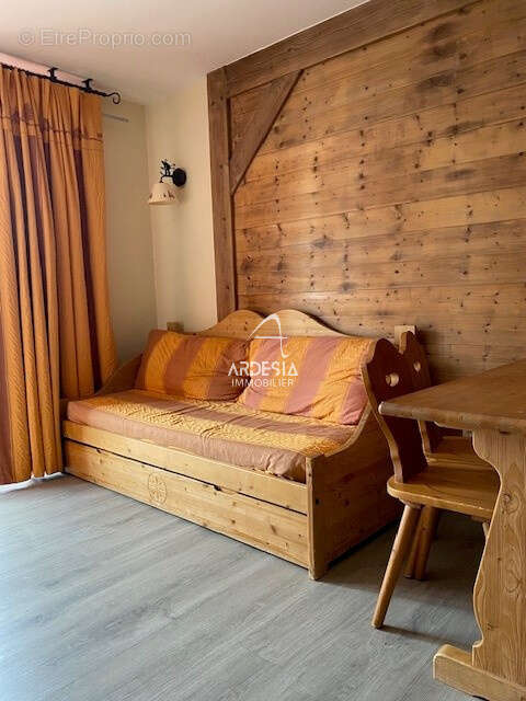 Appartement à LE CHATEL