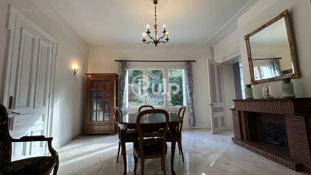 Maison à SAINT-POL-SUR-TERNOISE