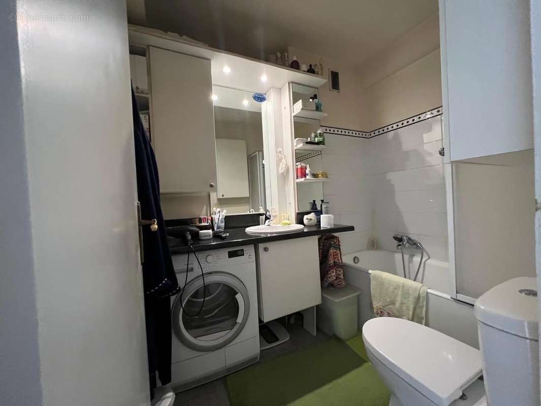 Appartement à PARIS-12E