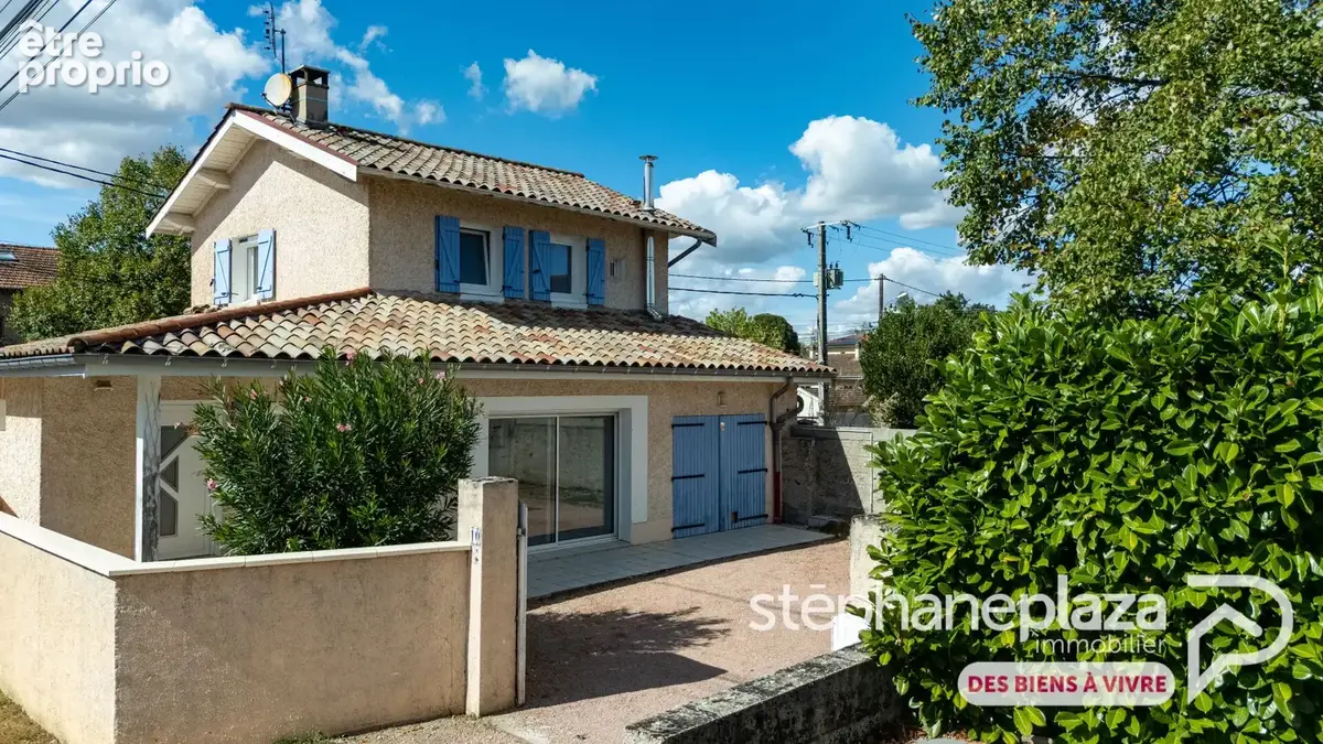 Maison 97m² - 3 chambres + garage et jardin clos à St Maurice de Gourdans idéale primo-accédants - photo 2