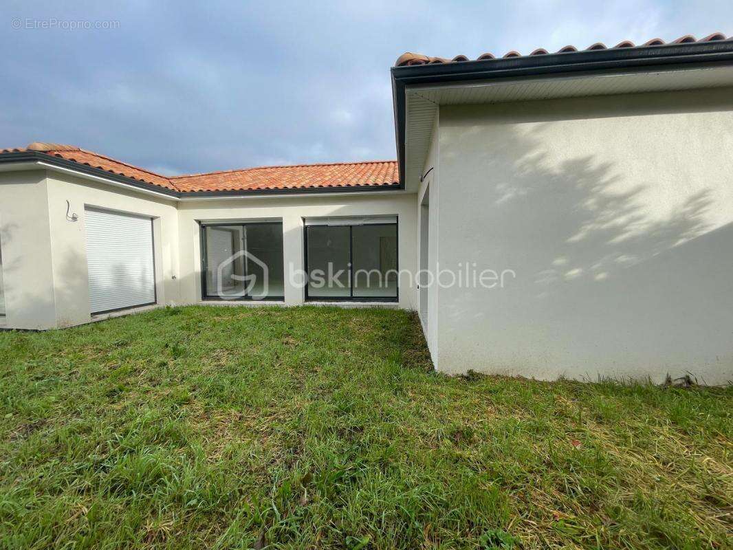 Maison à ARTHON-EN-RETZ