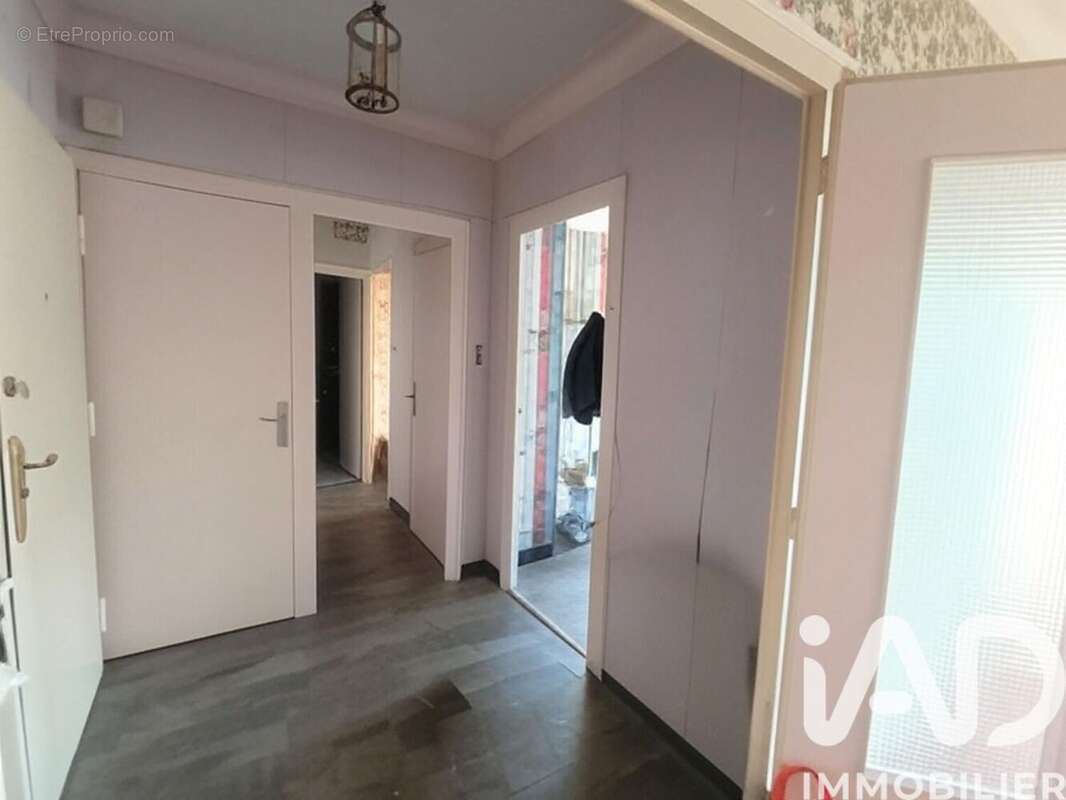 Photo 6 - Appartement à SAINT-ETIENNE