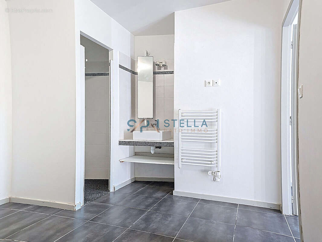 Appartement à CAURO