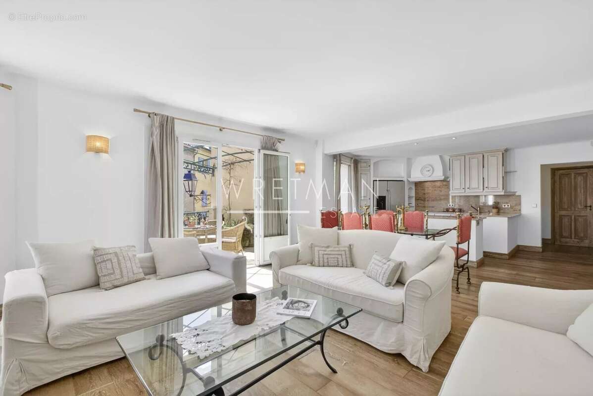 Appartement à SAINT-TROPEZ