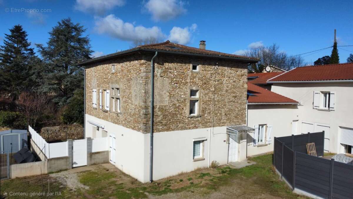 Appartement à MOIDIEU-DETOURBE