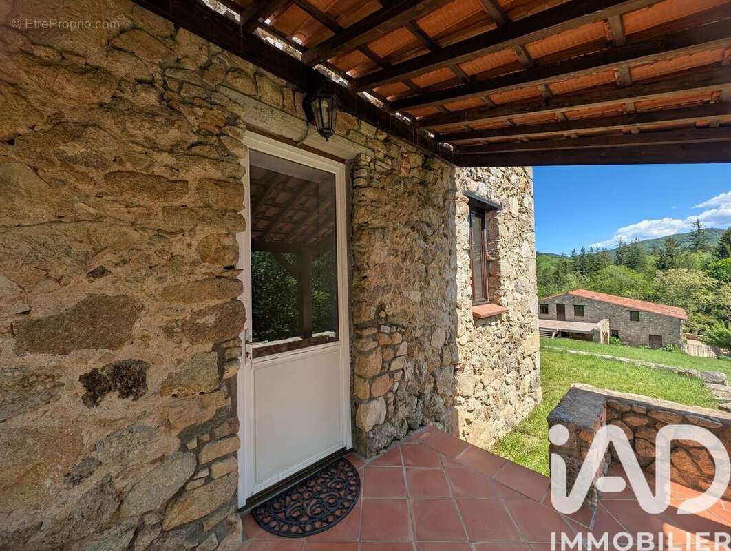 Photo 3 - Maison à SAINT-LAURENT-DE-CERDANS