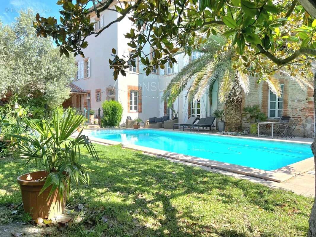 Maison à VILLEFRANCHE-DE-LAURAGAIS