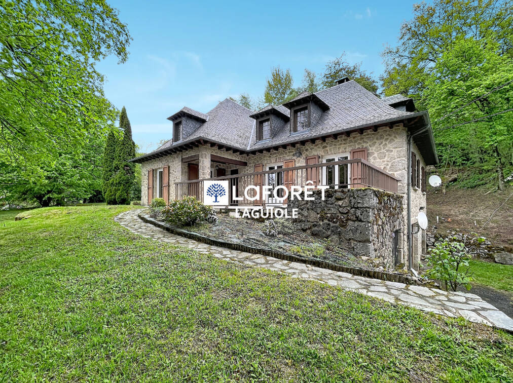 Maison à LE NAYRAC