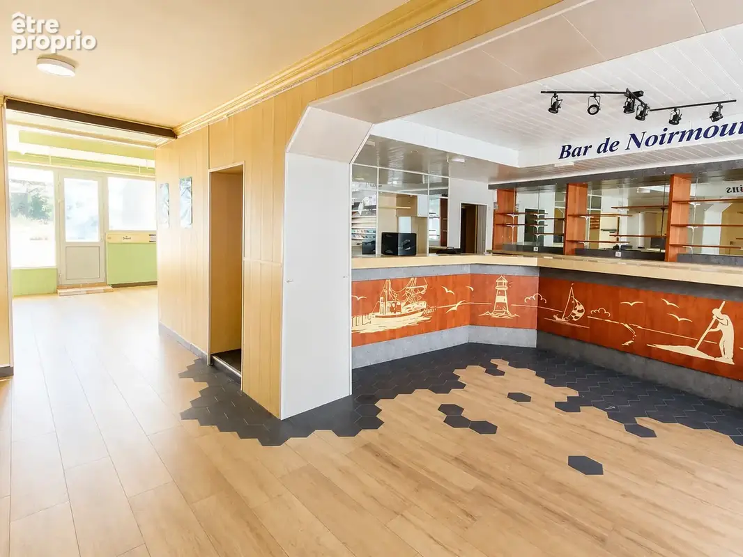 Noirmoutier-en-l'Ile centre. Maison de 211 m2 avec garage et jardin. 461 120 € FAI - photo 4