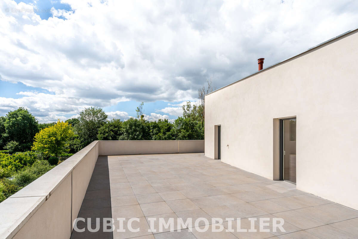 Appartement à ARNAS