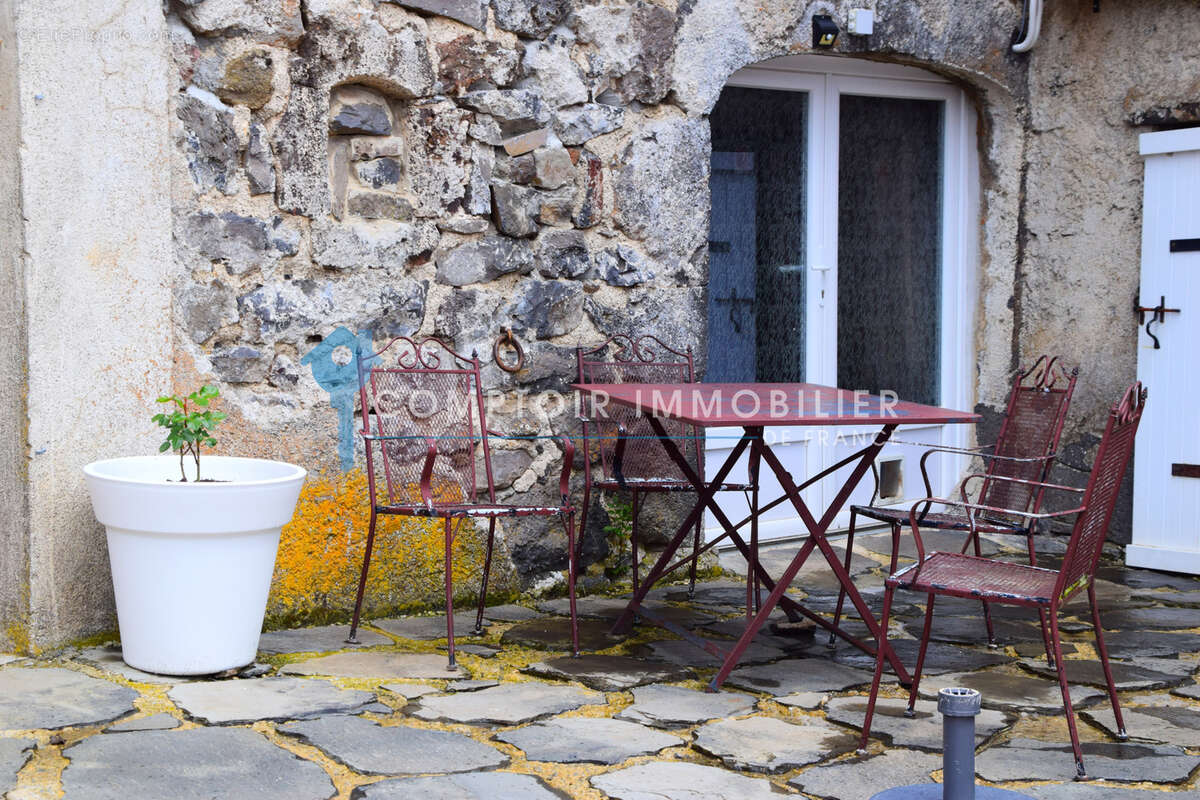 Maison à LANDOS