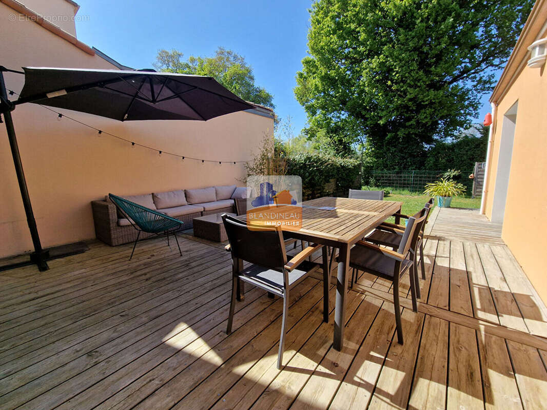 Maison à BOUGUENAIS