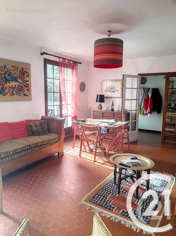 Maison à SAINT-CYPRIEN