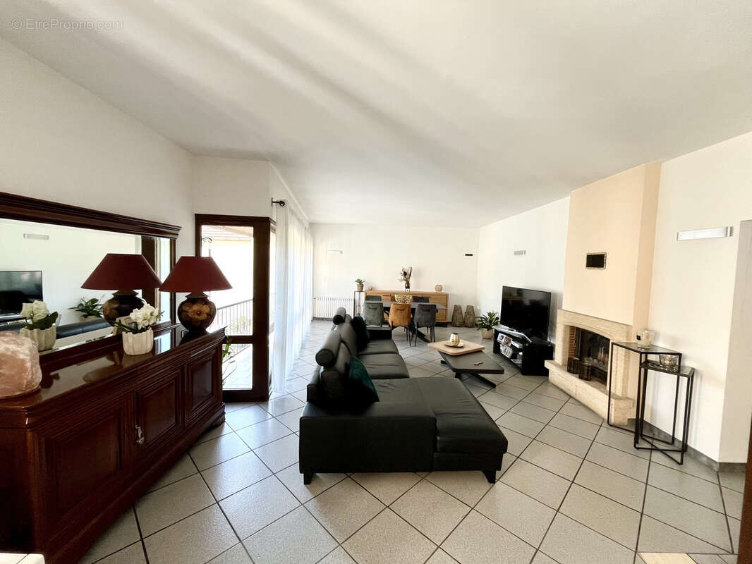 Appartement à VENISSIEUX